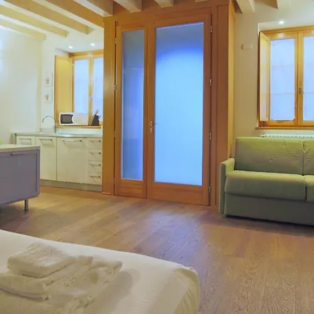 Italianway - Appartement