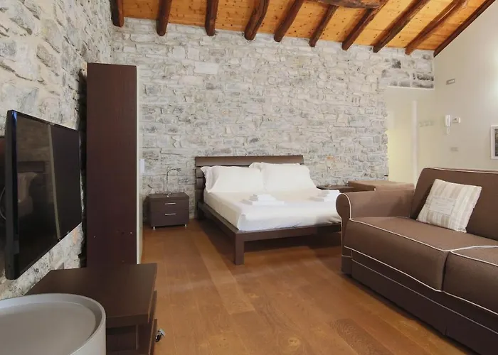 Lägenhet Italianway - *