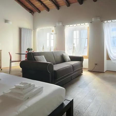 Appartamento Italianway - *